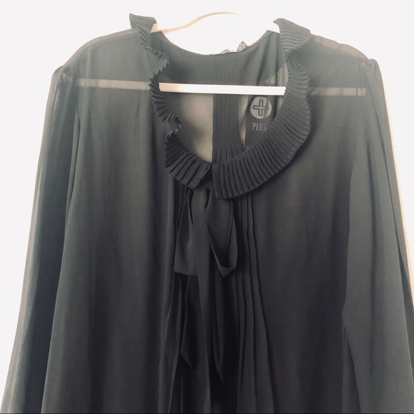 NWT Black Sheer Tunic - Picture 3 of 6